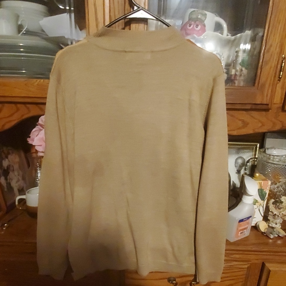 Sweater - Picture 2 of 3